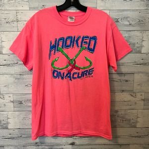 Rip A Lip hot pink FISHING t-Shirt M “Hooked on a Cure” Breast Cancer Awareness.